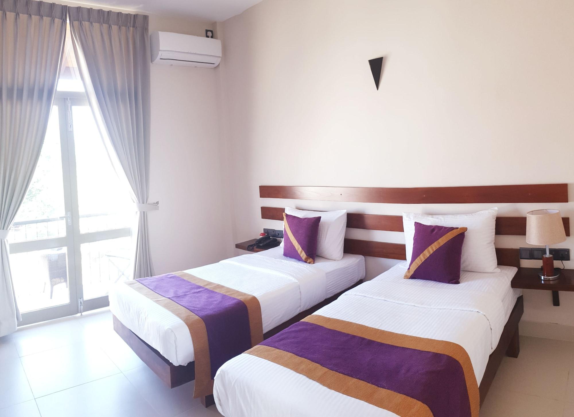 Hive 68 - Hotel&Resorts  Negombo Exterior foto