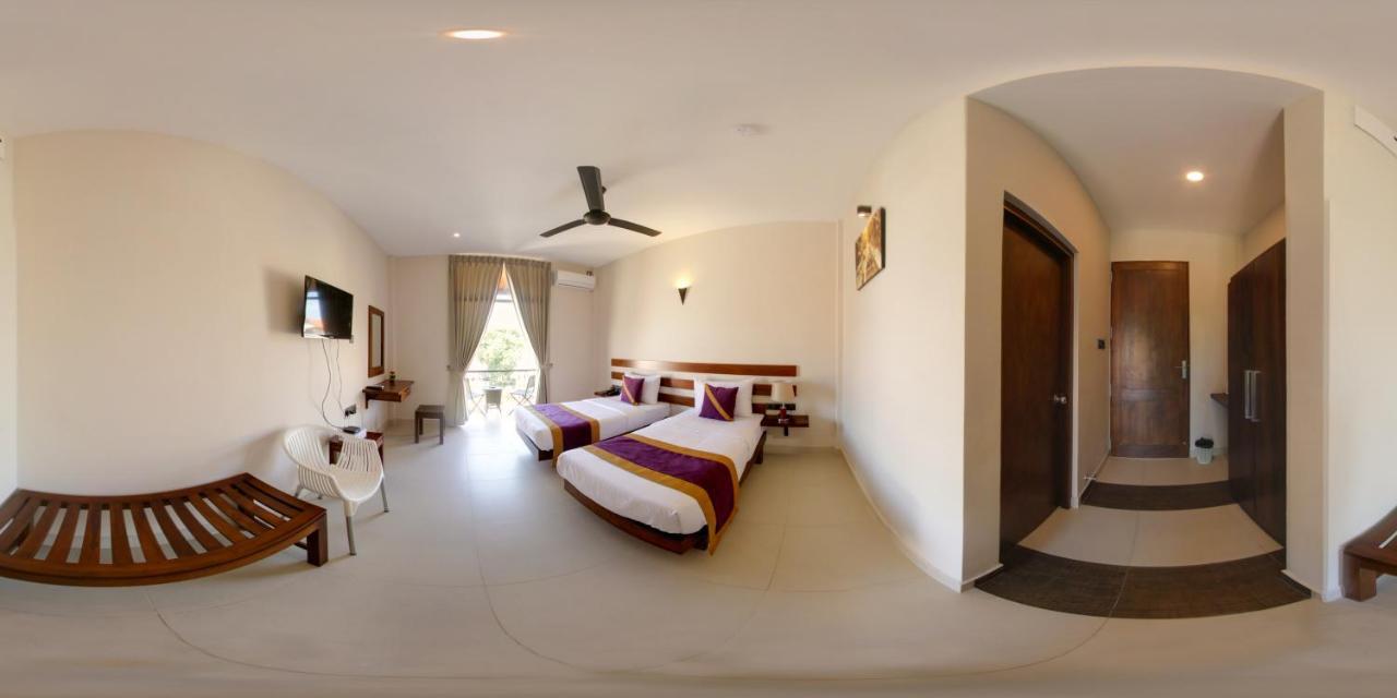 Hive 68 - Hotel&Resorts  Negombo Exterior foto