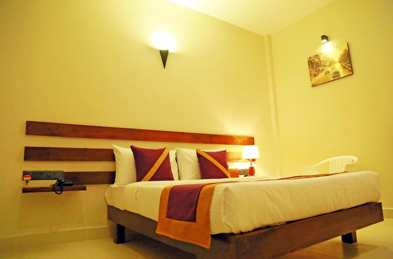 Hive 68 - Hotel&Resorts  Negombo Exterior foto