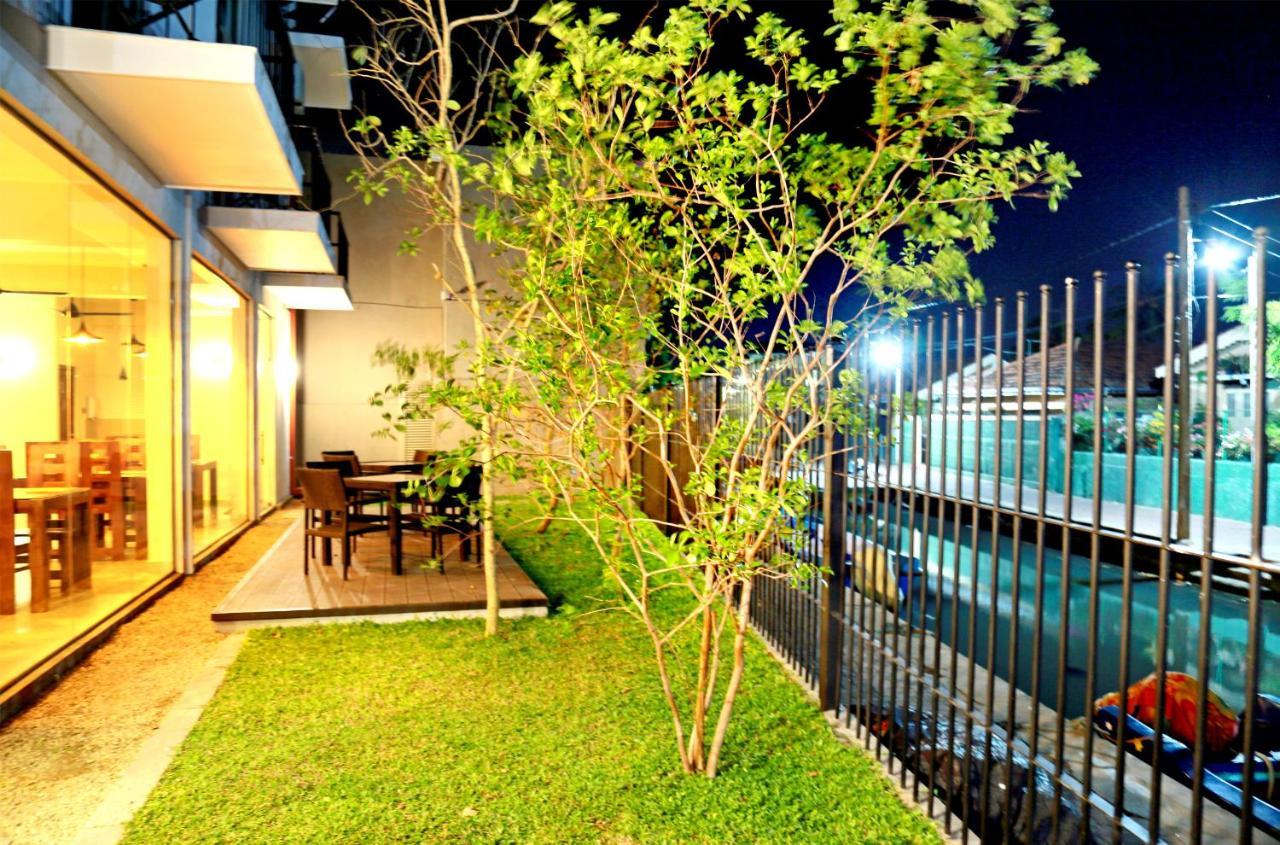 Hive 68 - Hotel&Resorts  Negombo Exterior foto